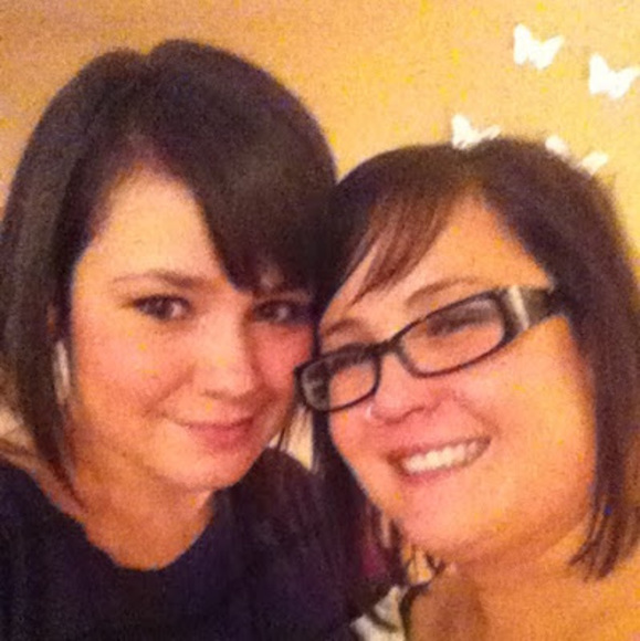 Meet your Posher, Sarrah - Picture 1 of 1